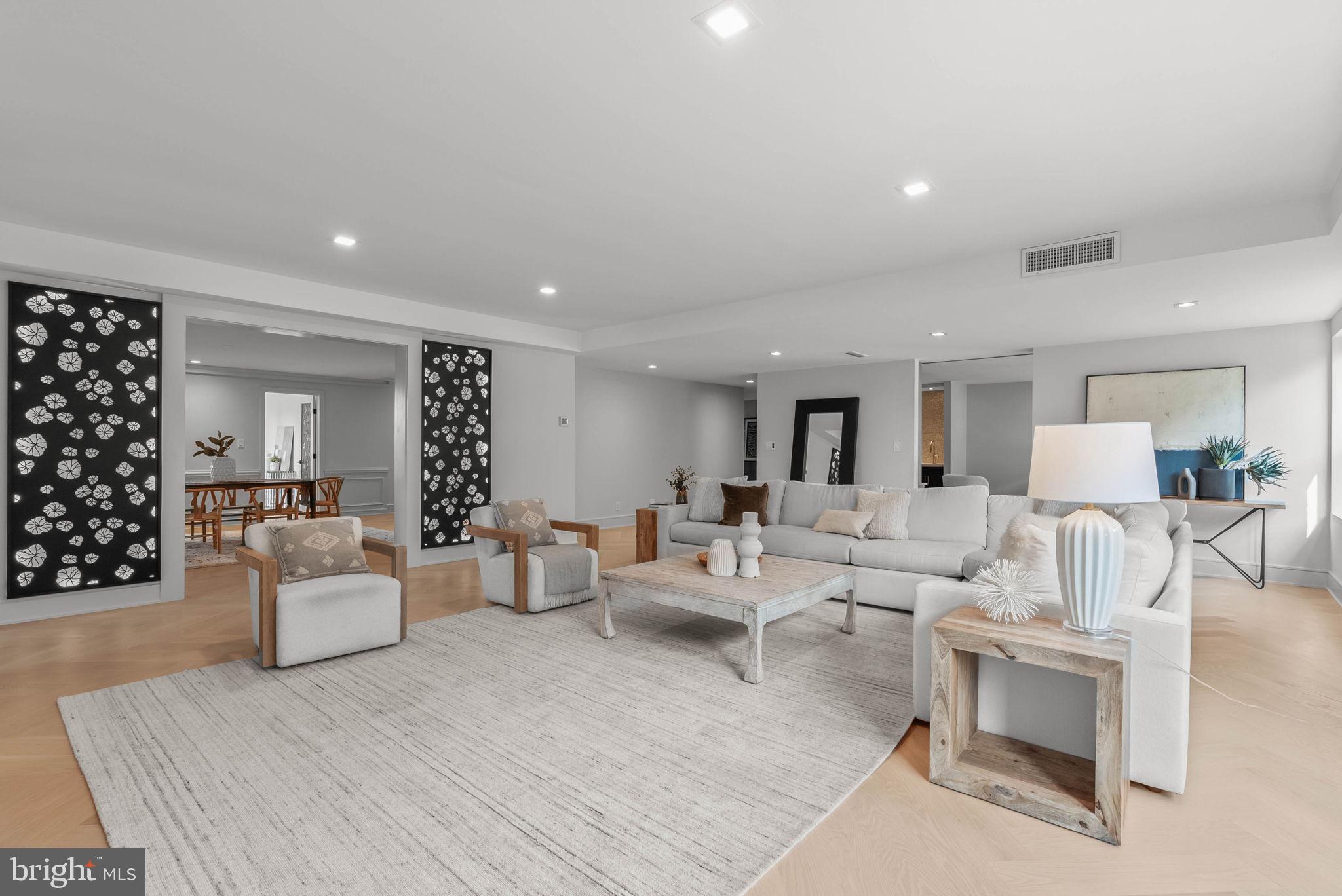 101 CHESWOLD LANE 2-F