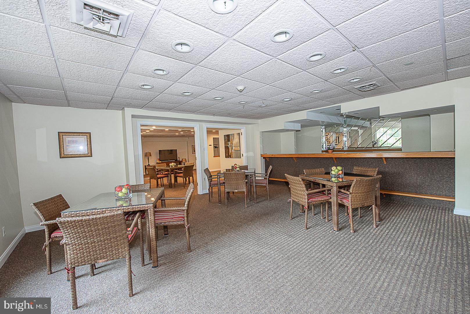 1219 W WYNNEWOOD ROAD 311