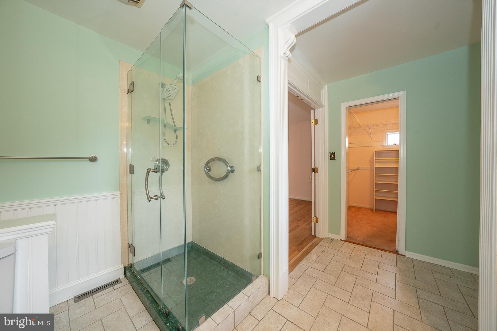 1215 CLUB HOUSE ROAD