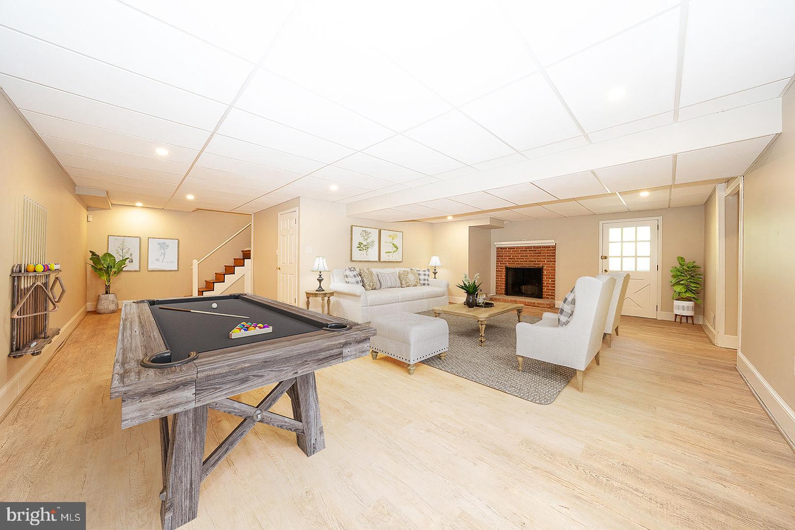 1215 CLUB HOUSE ROAD