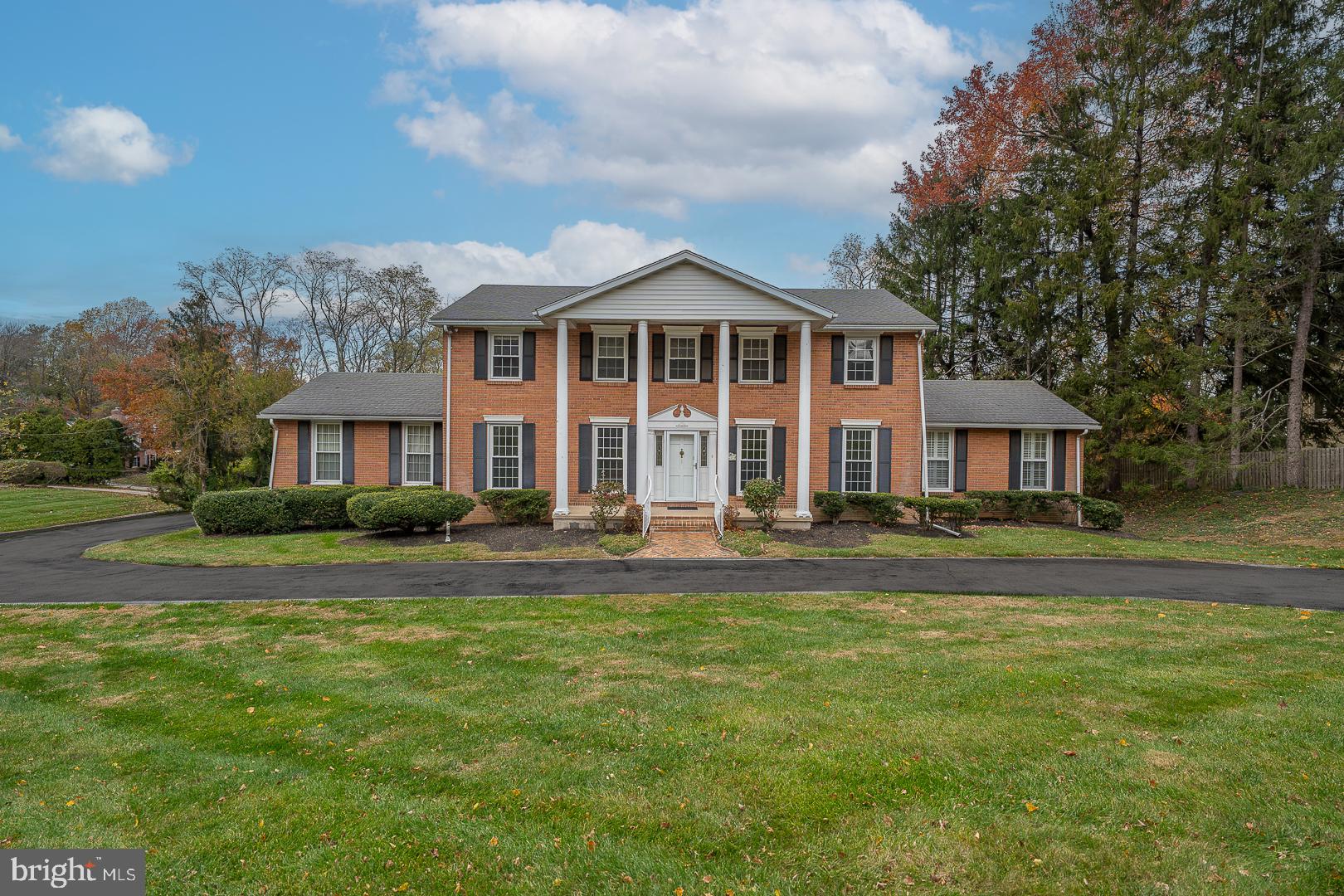 1215 CLUB HOUSE ROAD