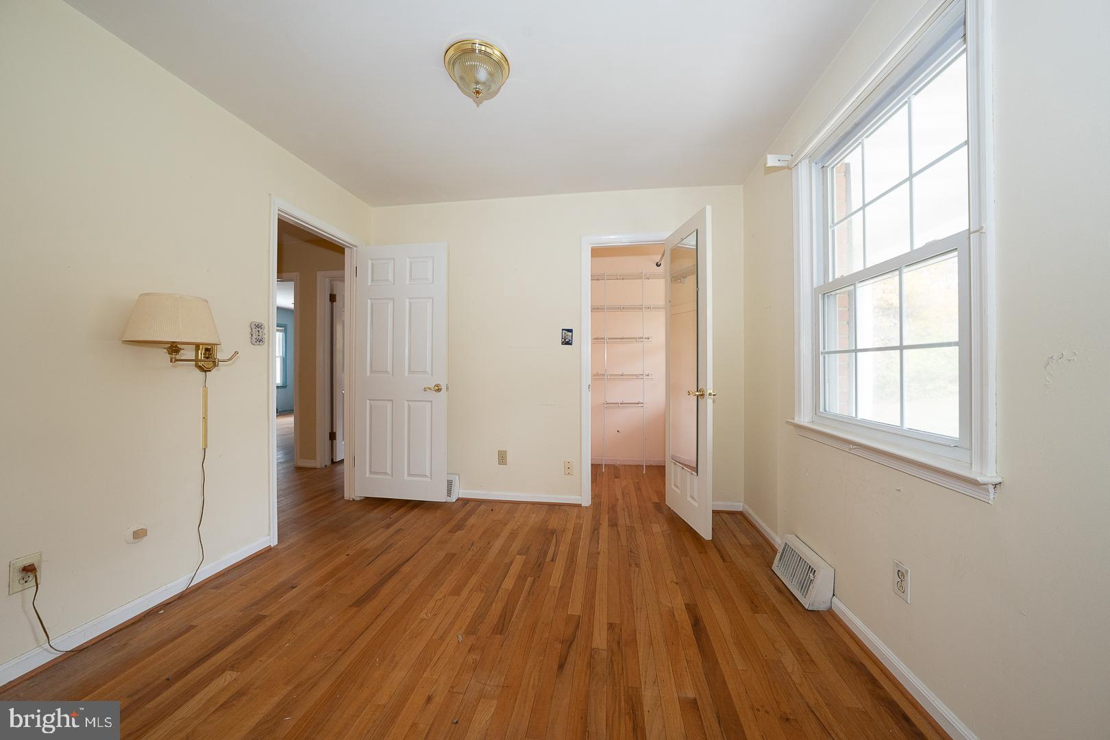 1215 CLUB HOUSE ROAD