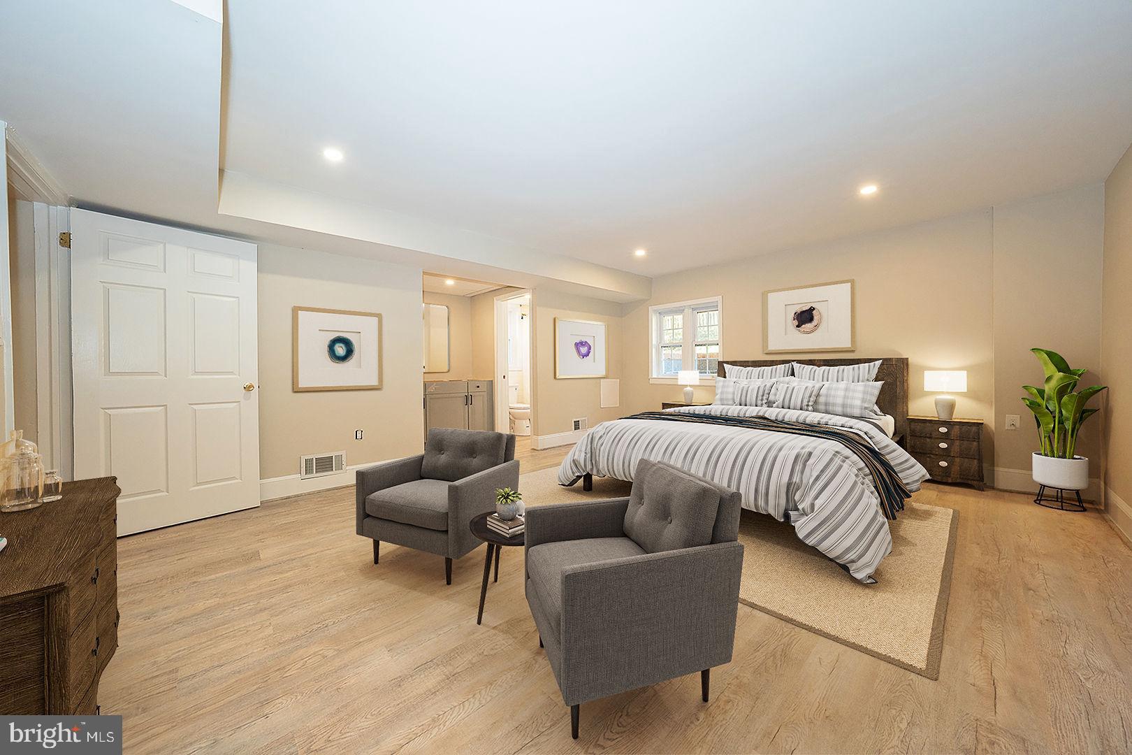 1215 CLUB HOUSE ROAD