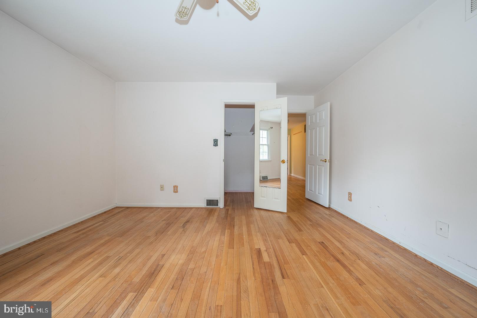 1215 CLUB HOUSE ROAD