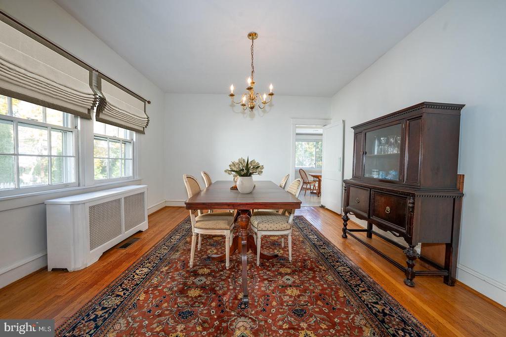 345 VALLEY ROAD