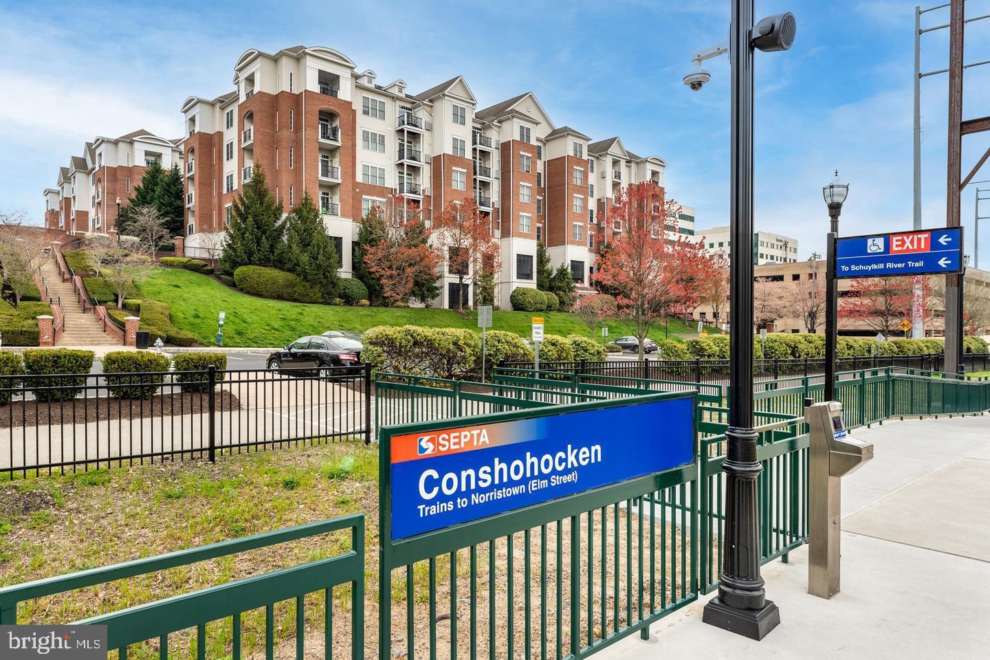 200 W ELM STREET 1418