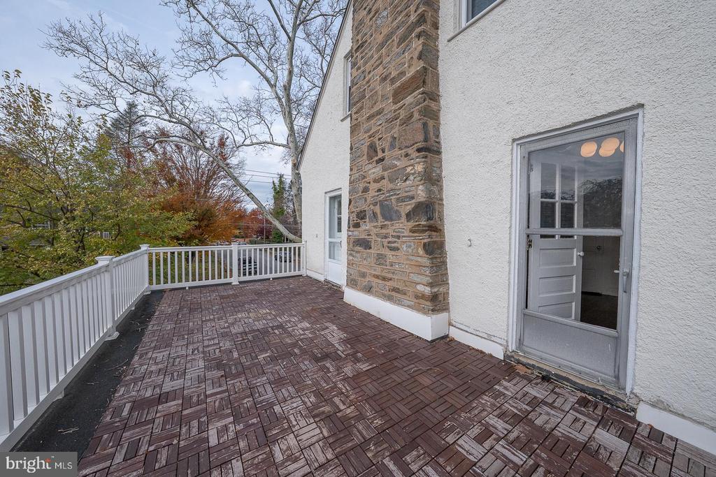 24 N HIGHLAND AVENUE