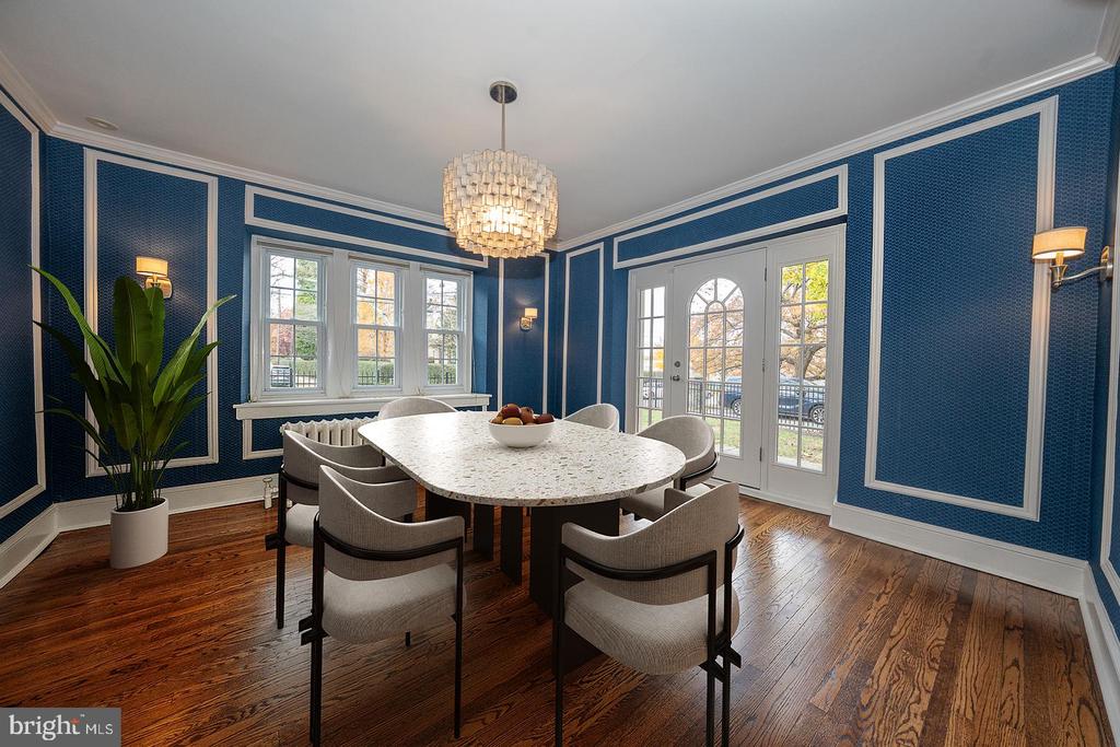 24 N HIGHLAND AVENUE