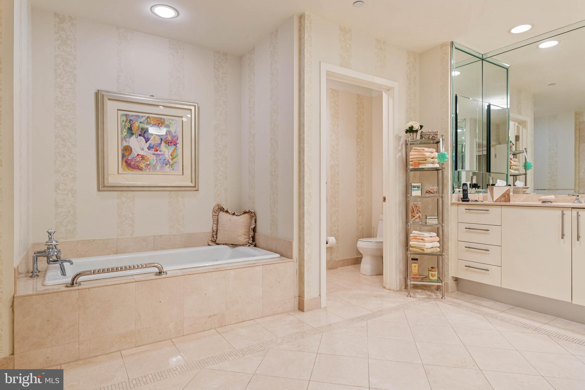 190 PRESIDENTIAL BOULEVARD 709