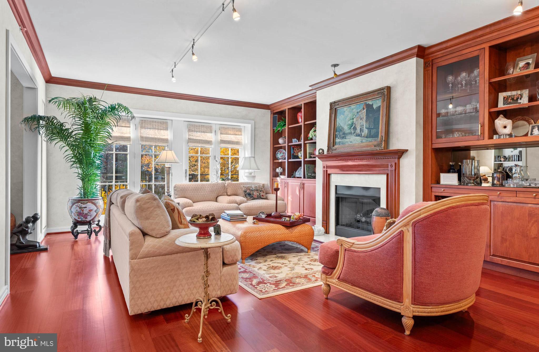 190 PRESIDENTIAL BOULEVARD 709