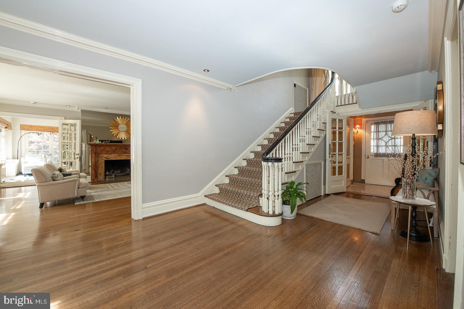 700 HAZELHURST AVENUE