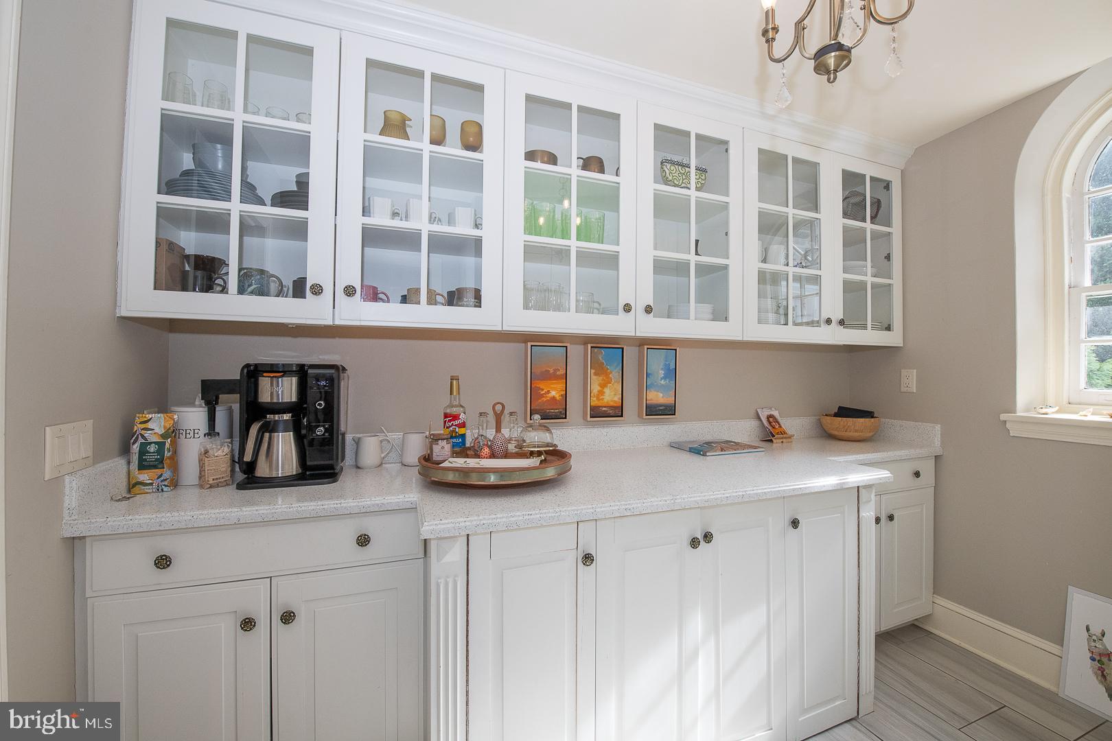 700 HAZELHURST AVENUE