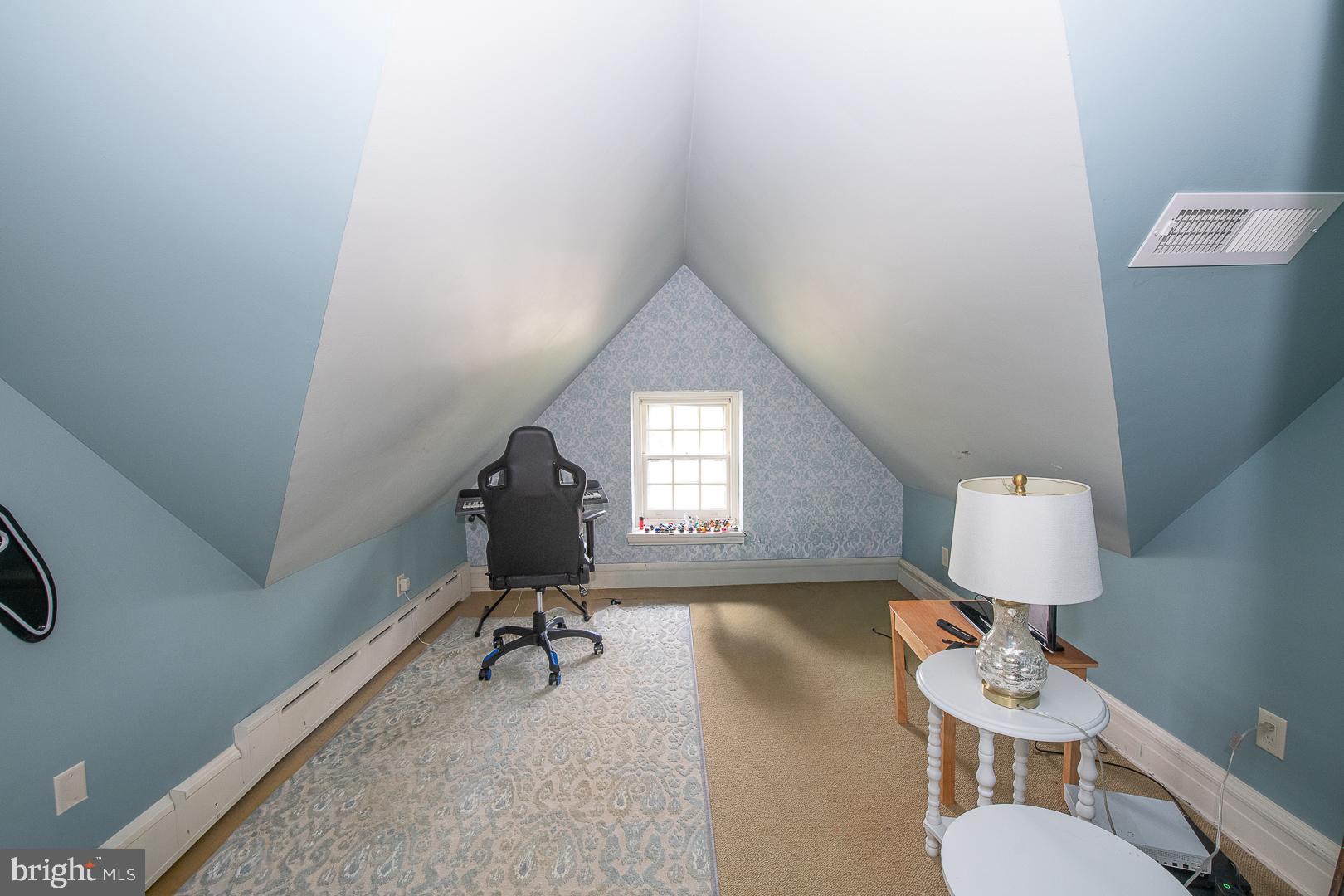 700 HAZELHURST AVENUE