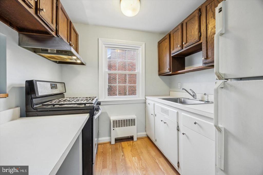 11 TRENT ROAD 2ND FLOOR