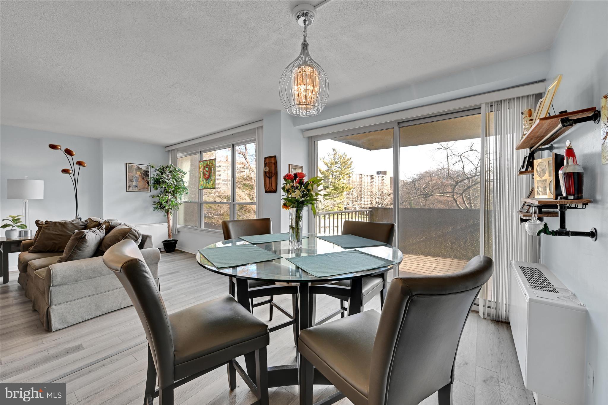 1001 CITY AVENUE WA-203