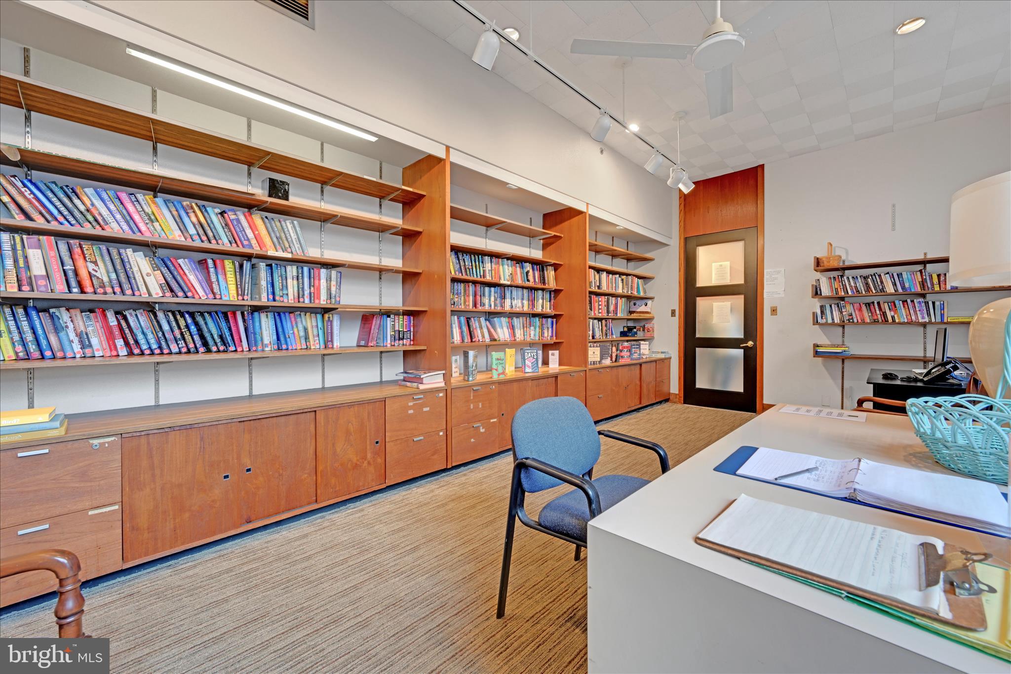 1001 CITY AVENUE WA-203