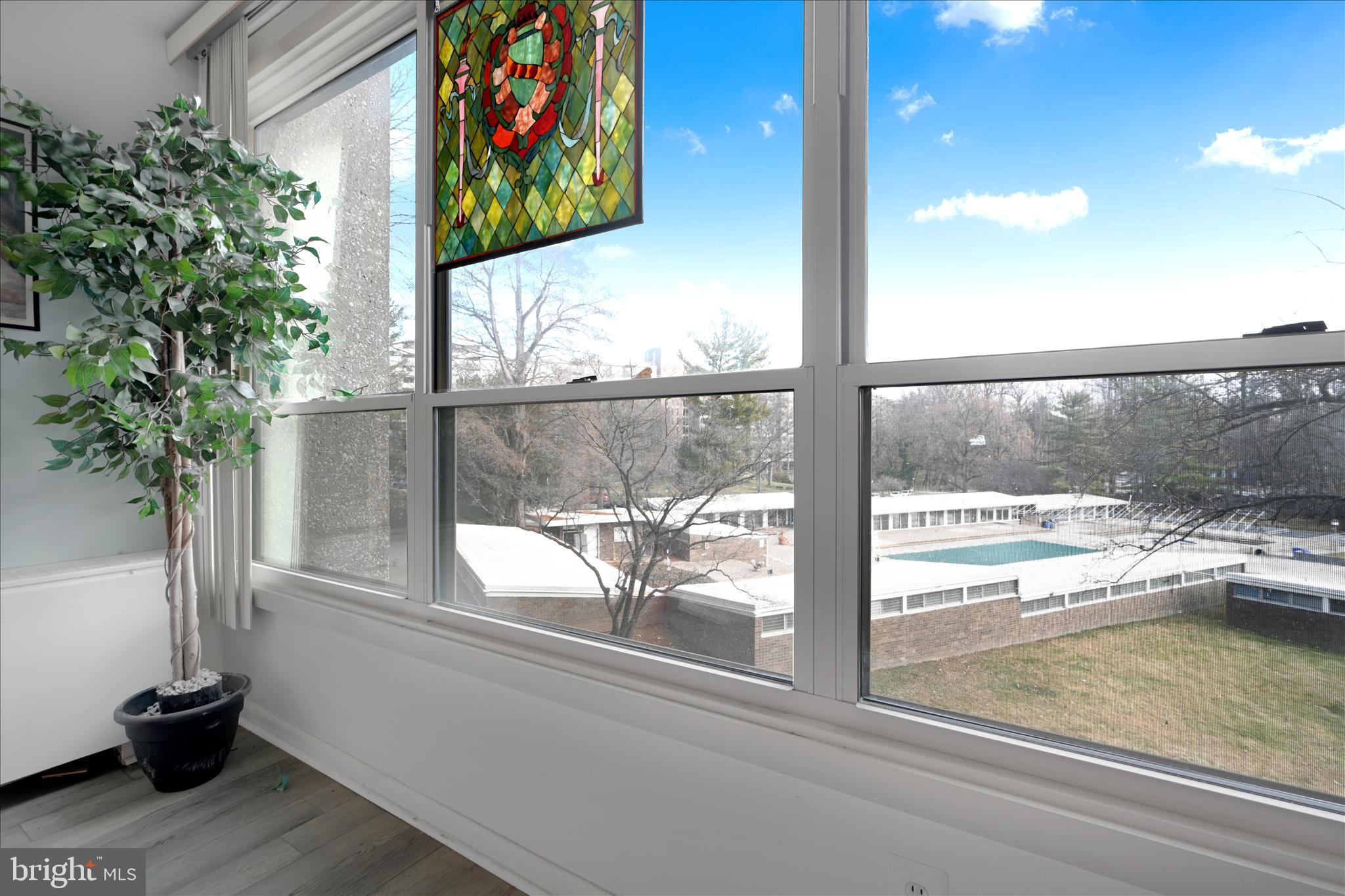 1001 CITY AVENUE WA-203