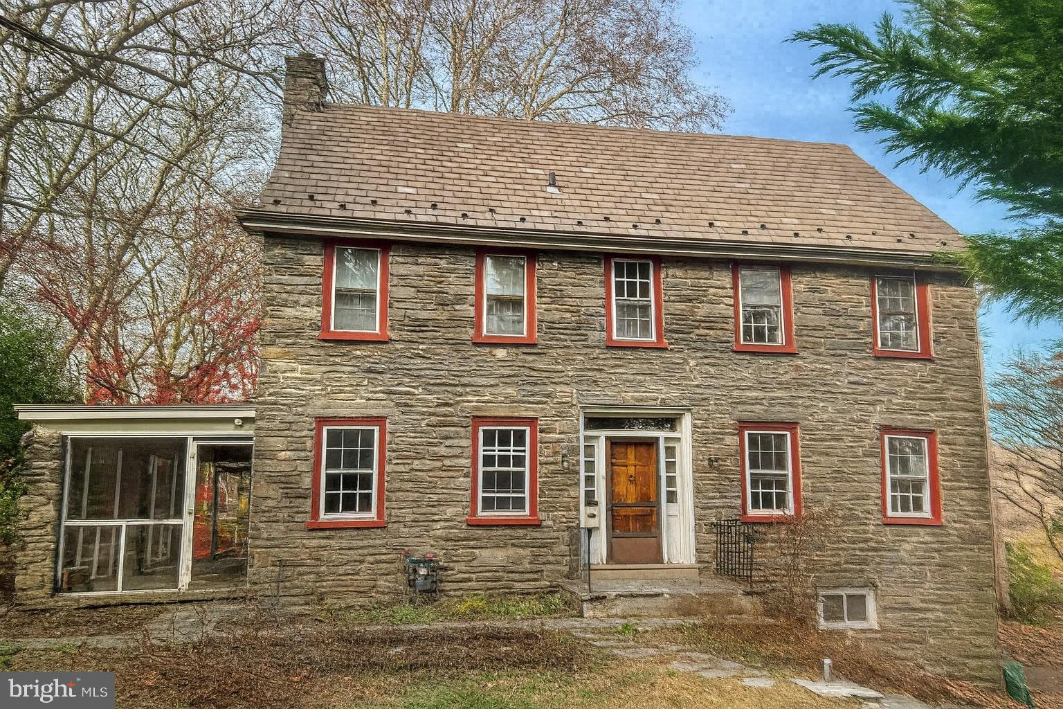 625 CHELTEN HILLS DRIVE