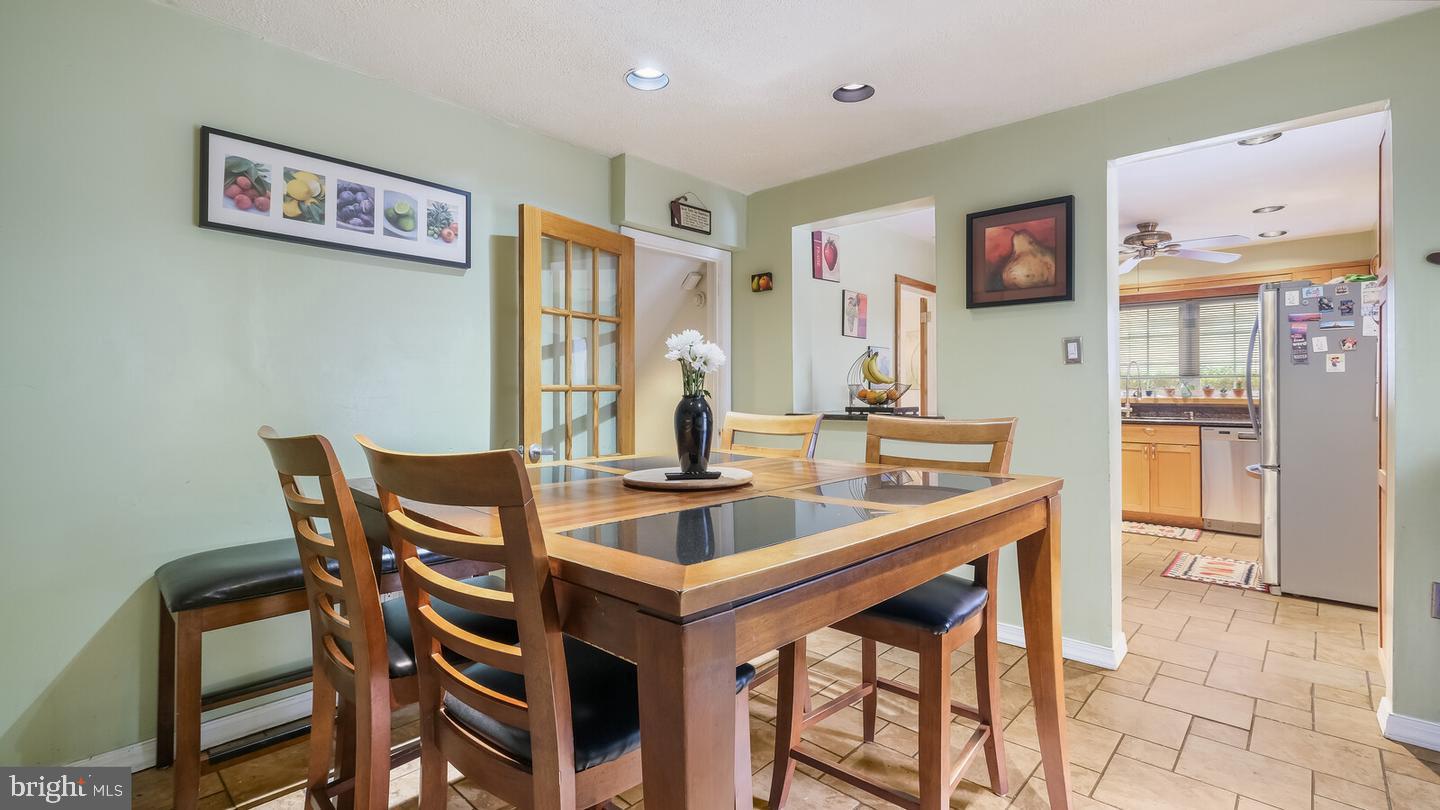 646 GREEN BRIAR ROAD