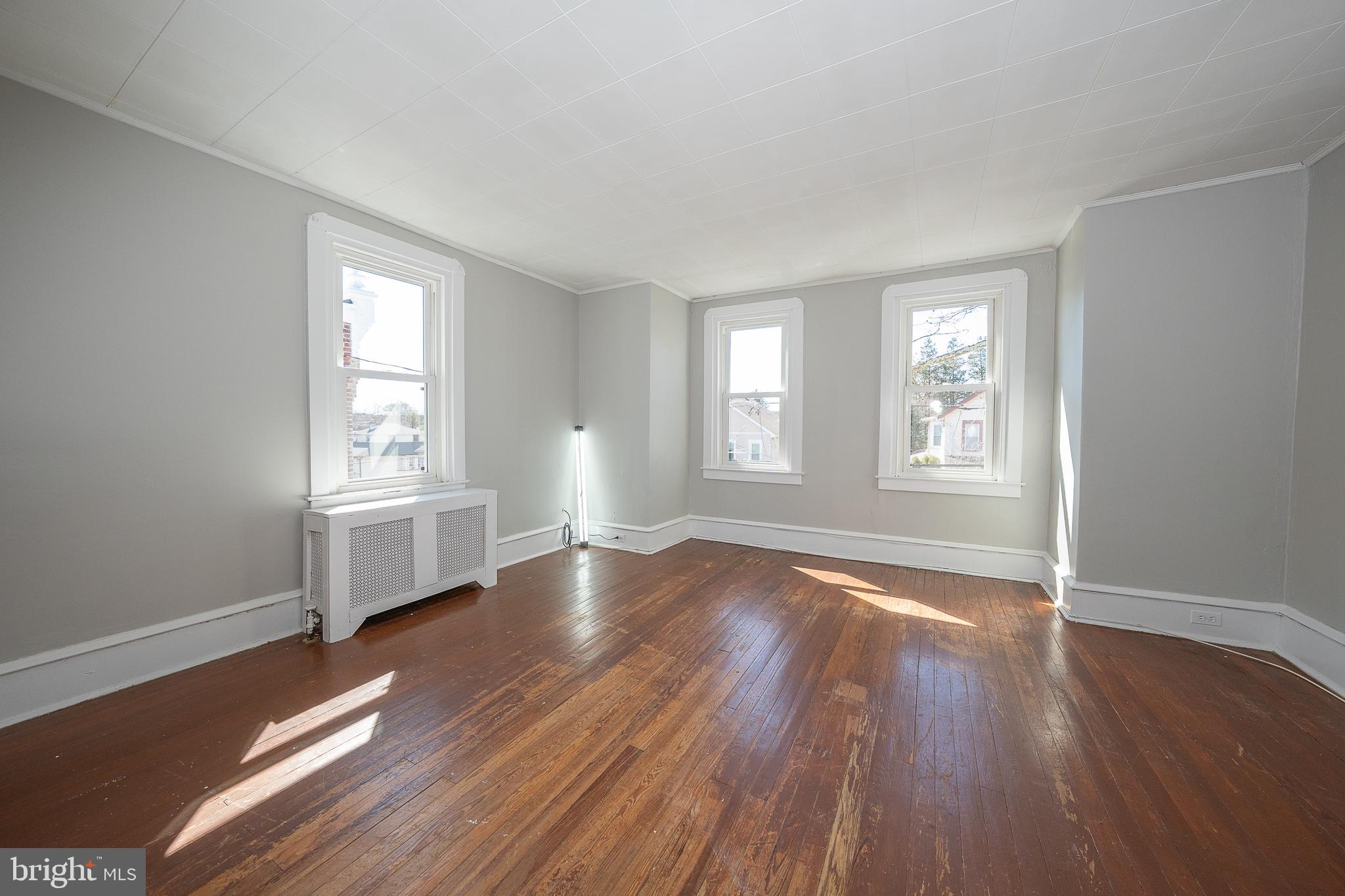 133 JEFFERSON AVENUE