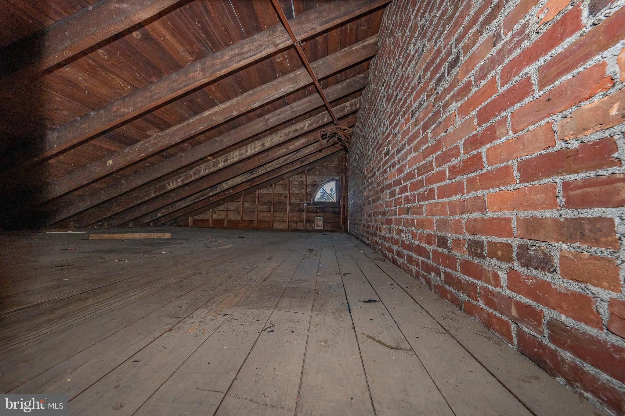 133 JEFFERSON AVENUE