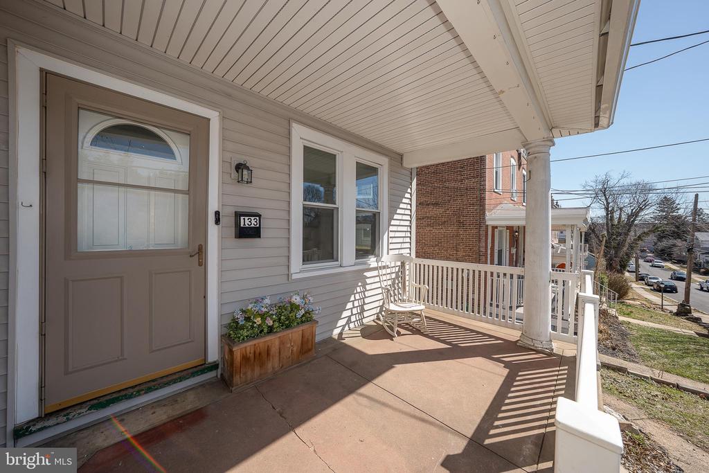 133 JEFFERSON AVENUE