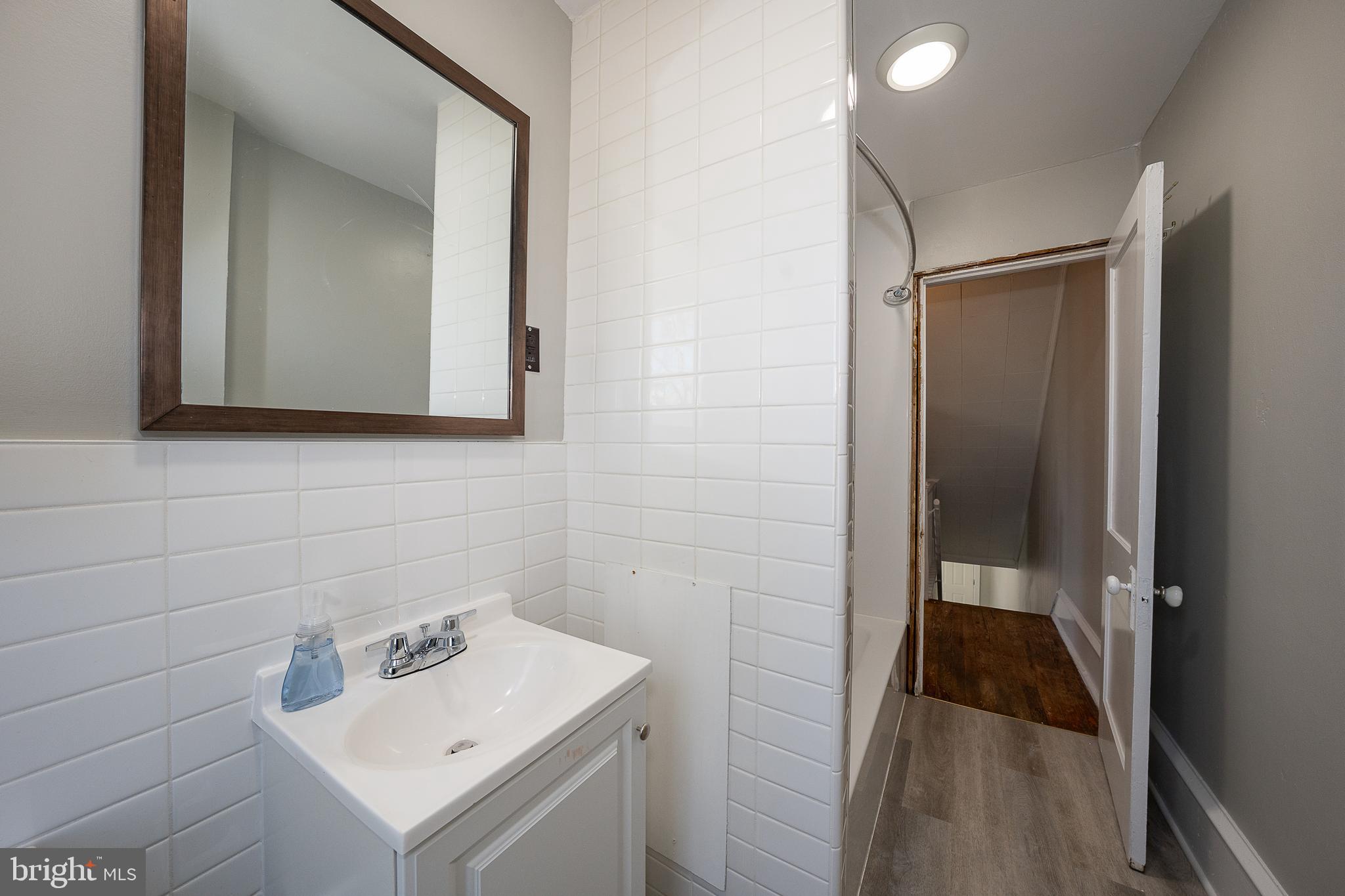 133 JEFFERSON AVENUE