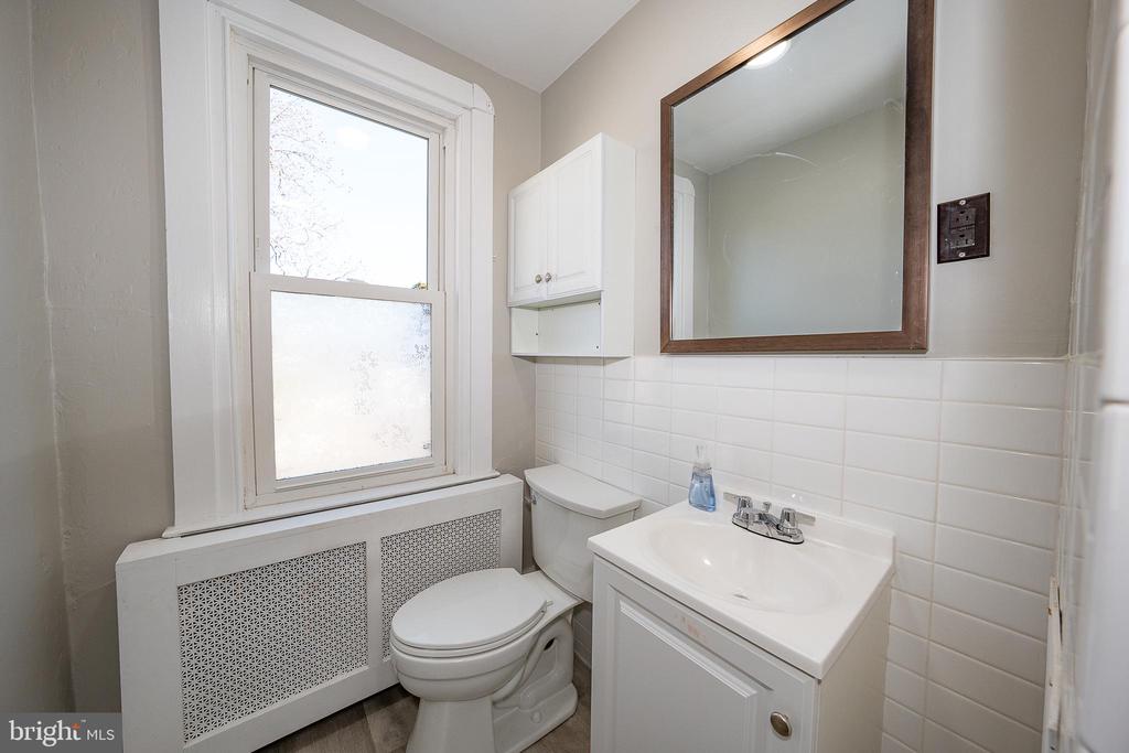 133 JEFFERSON AVENUE