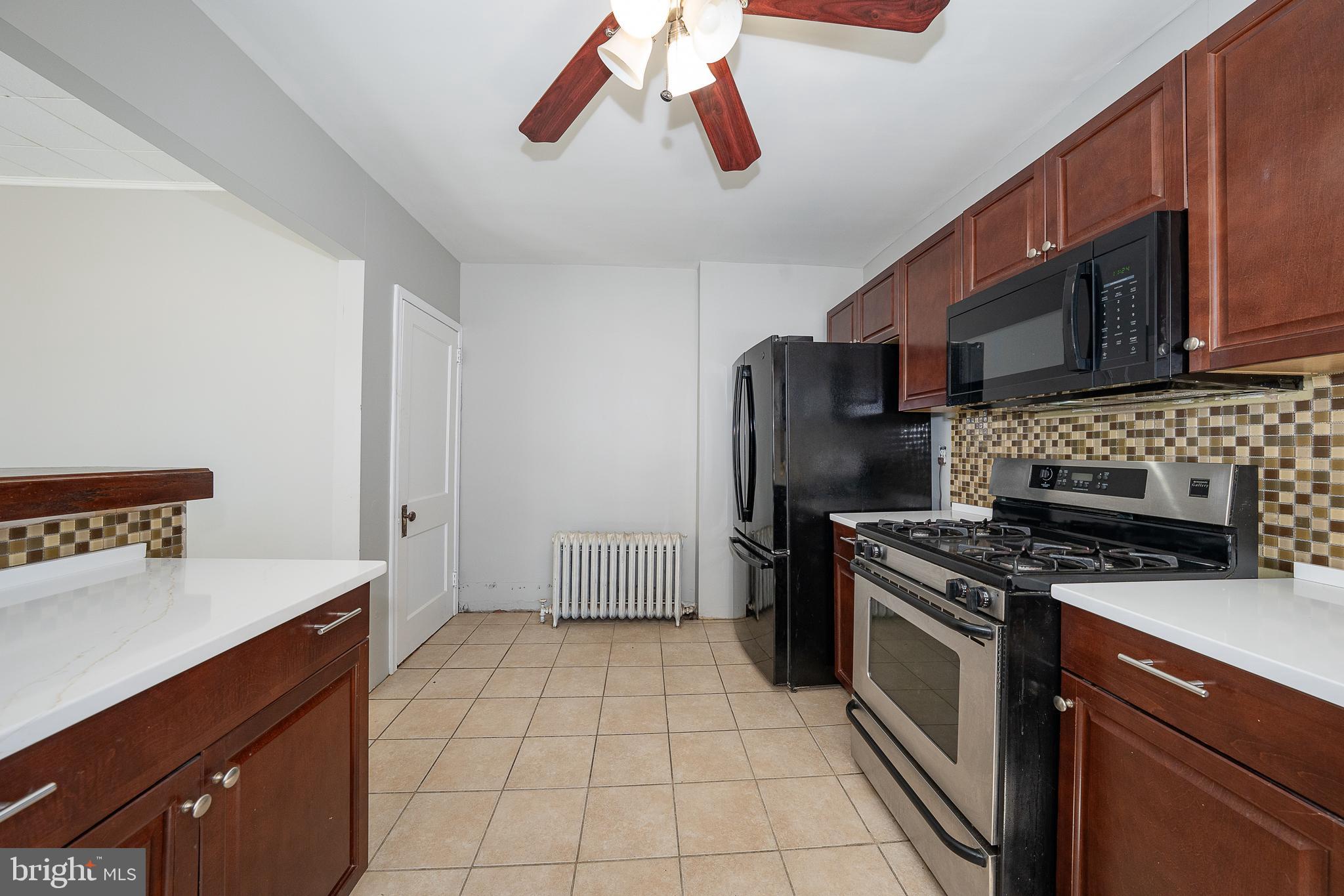 133 JEFFERSON AVENUE