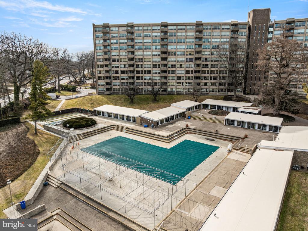 1001 CITY AVENUE W-113
