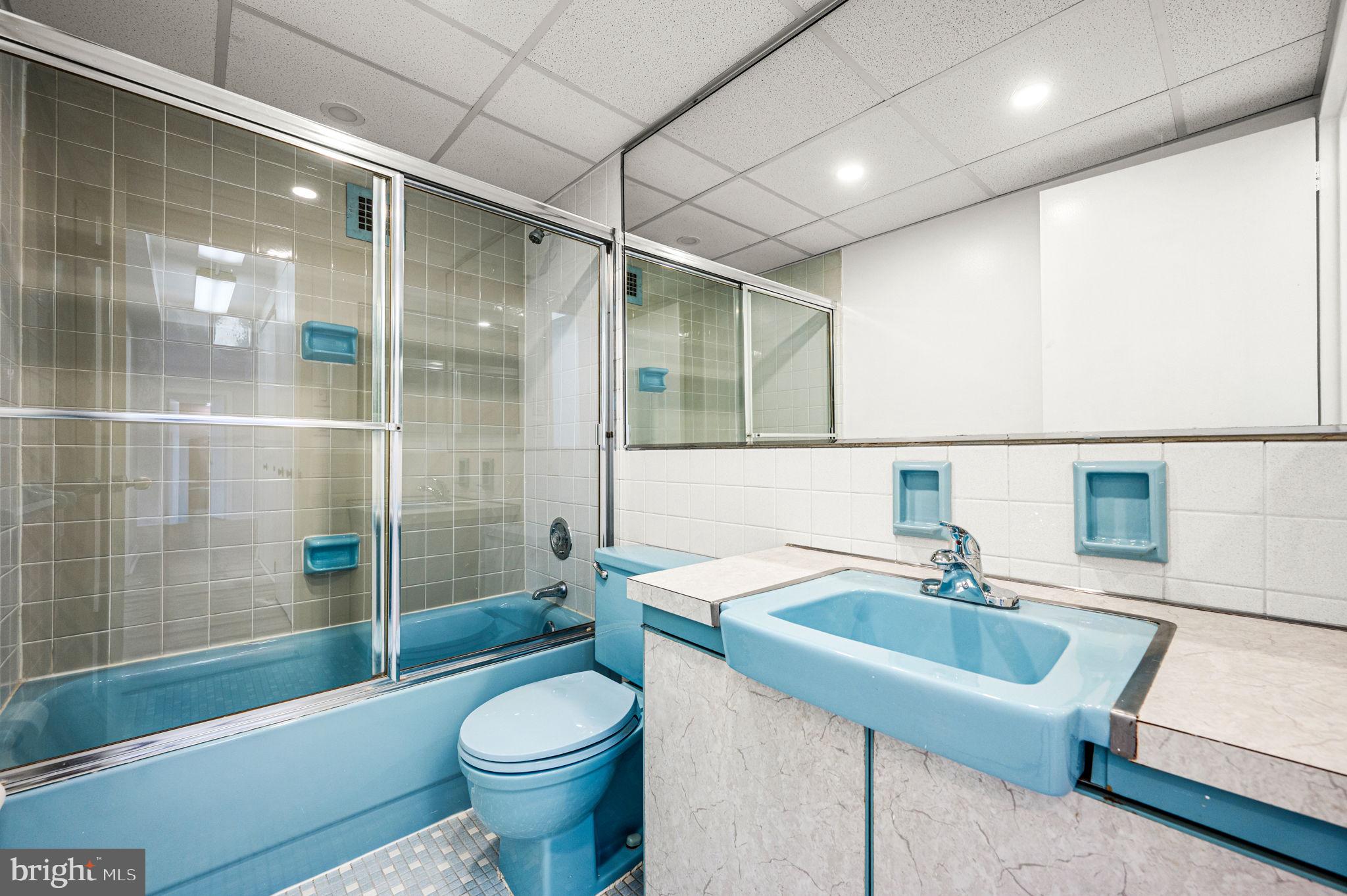 1001 CITY AVENUE W-113