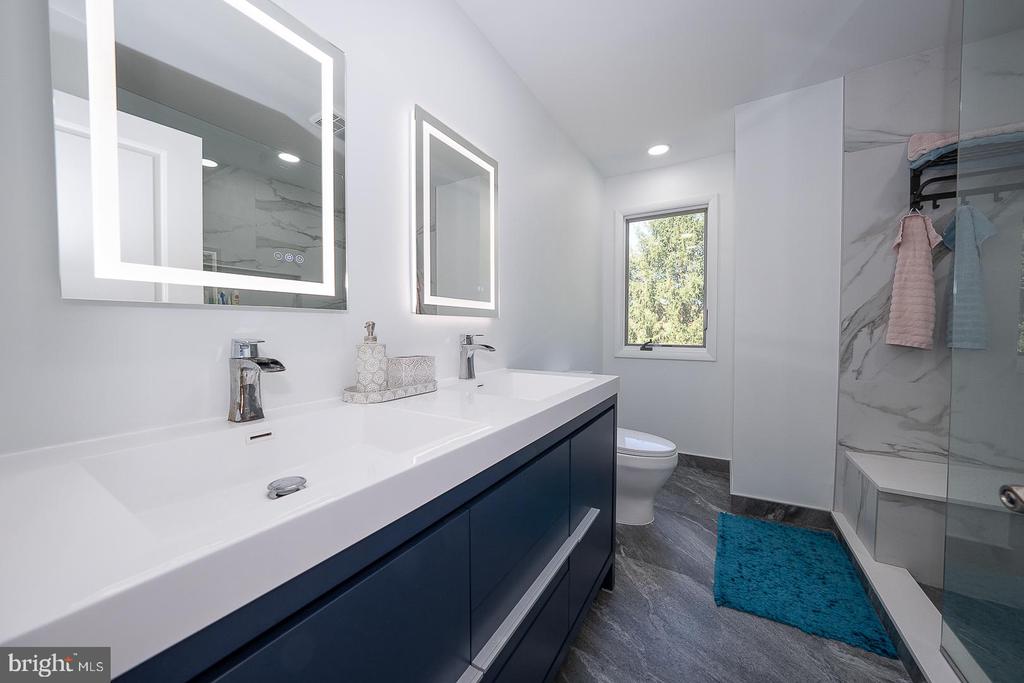 1288 BOBARN DRIVE