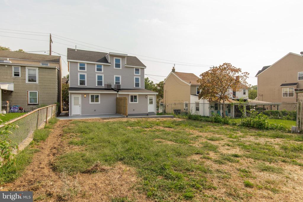 454 OLD ELM STREET