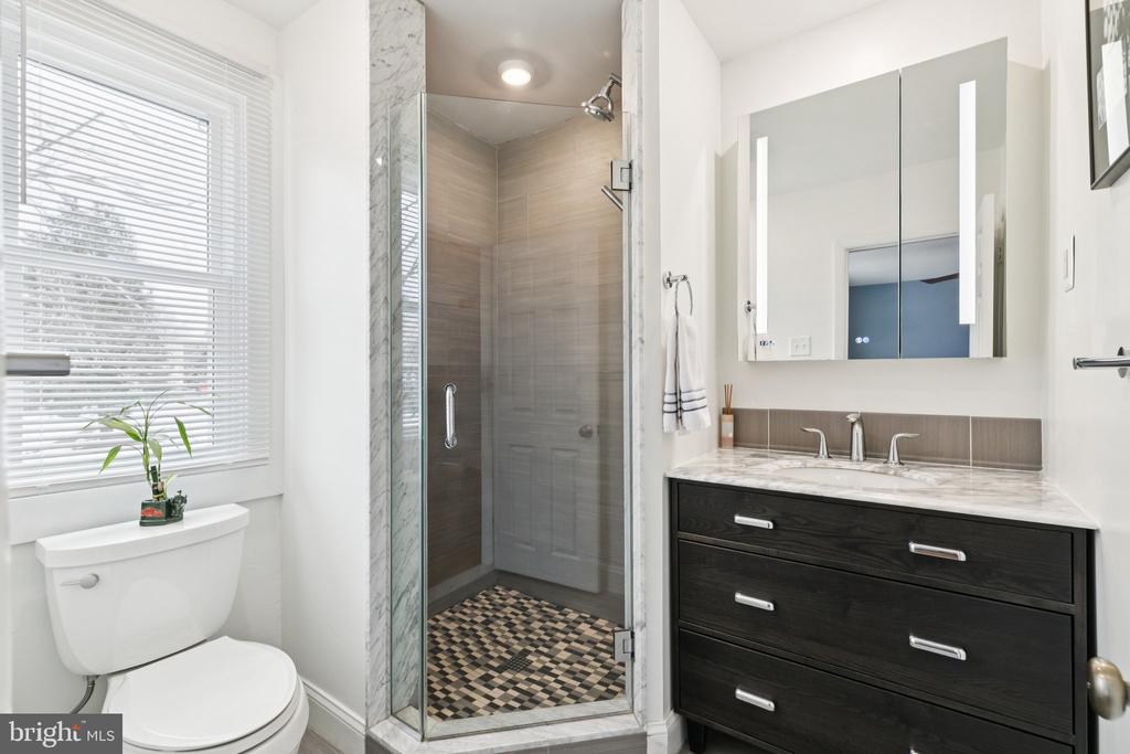 1304 GAINSBORO CIRCLE