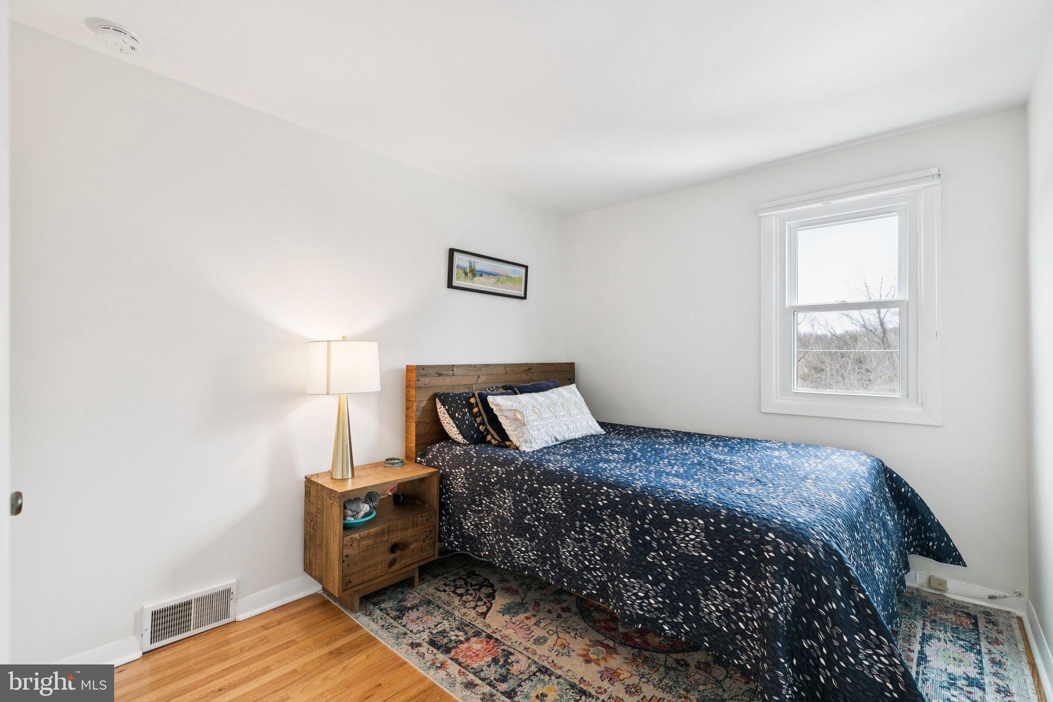 1304 GAINSBORO CIRCLE