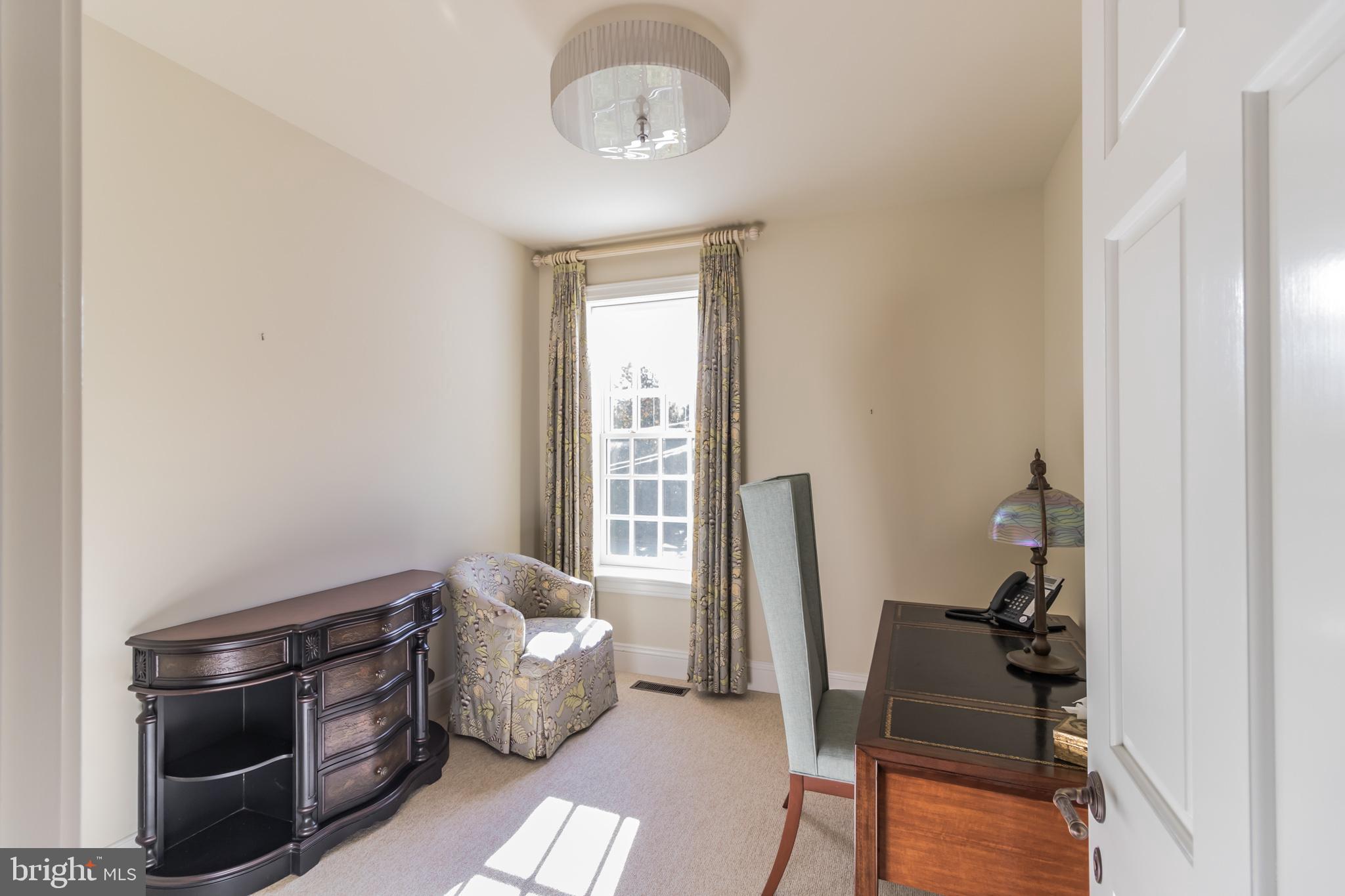 1911 STONE RIDGE LANE