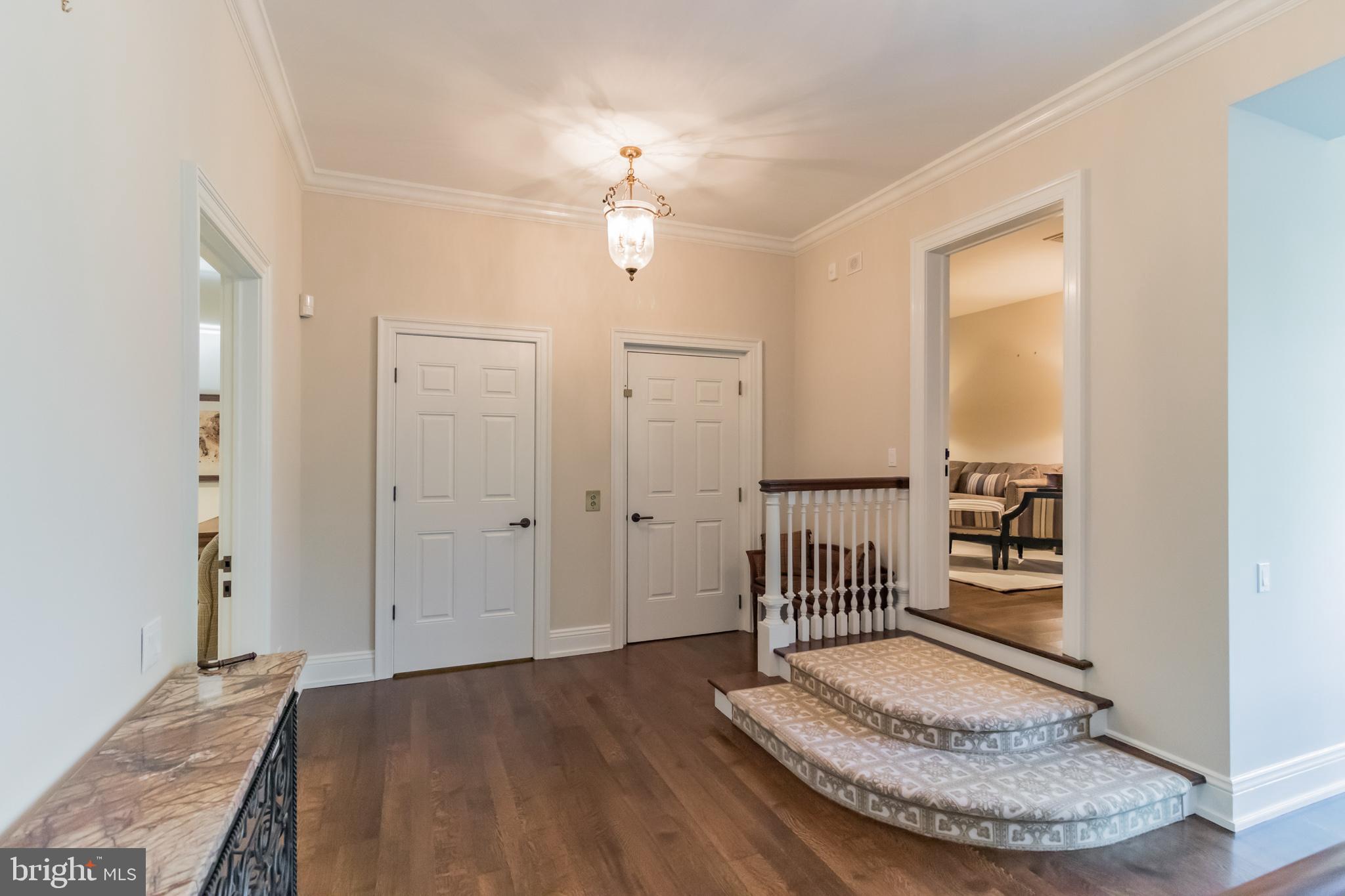 1911 STONE RIDGE LANE