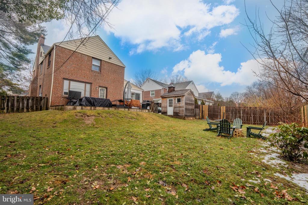 1522 KNOX ROAD