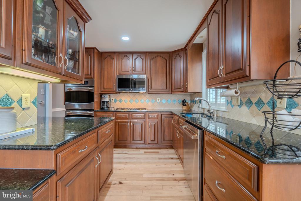 1522 KNOX ROAD