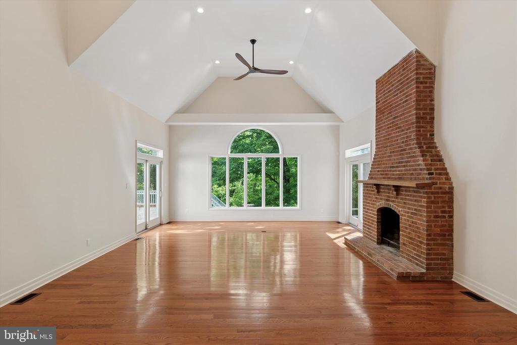 2824 HILL ROAD