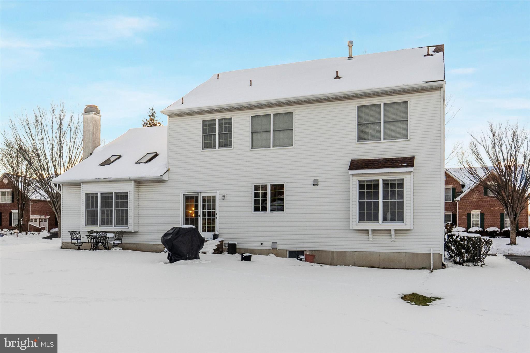 218 HAZELTINE CIRCLE