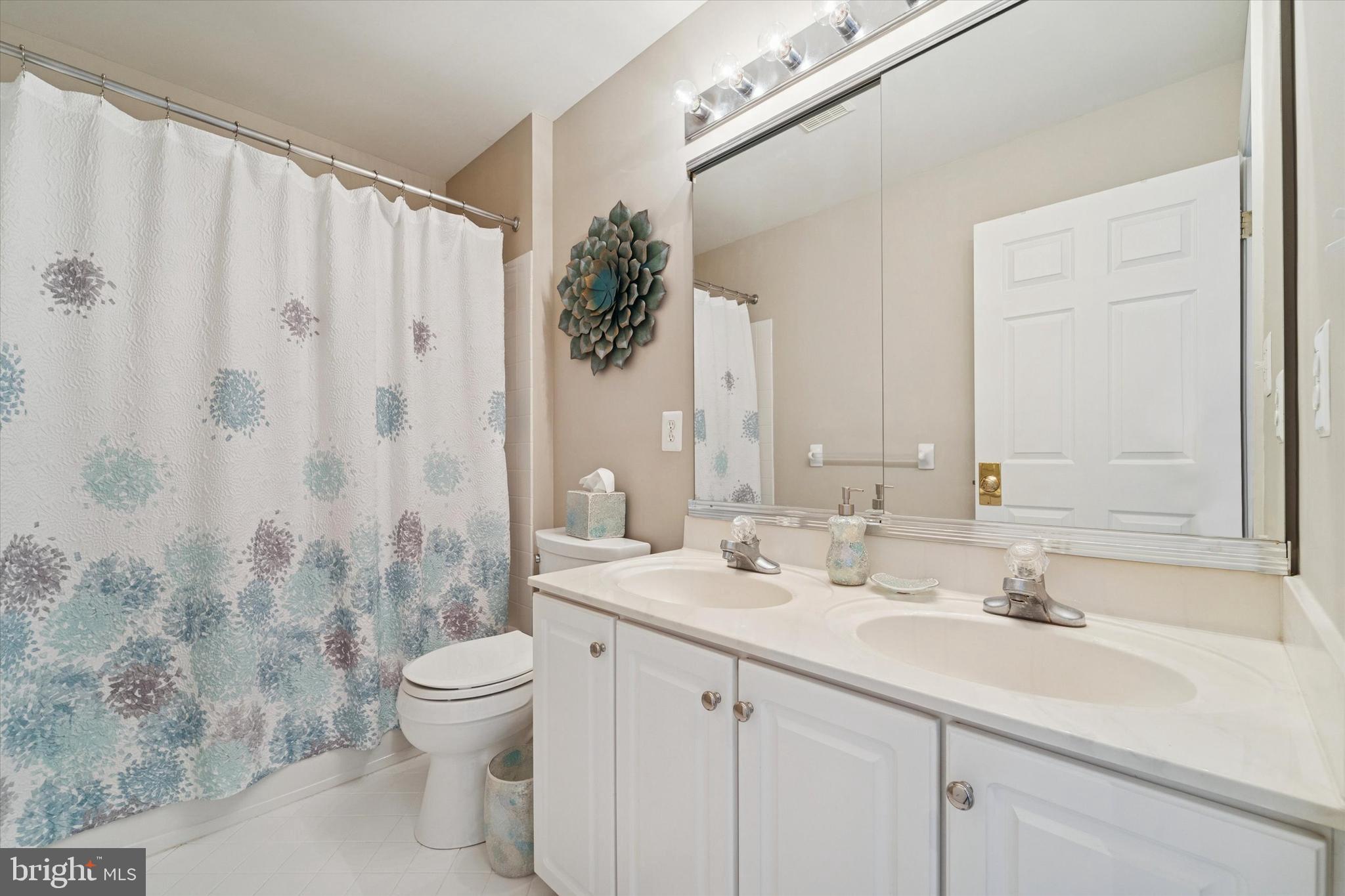 218 HAZELTINE CIRCLE