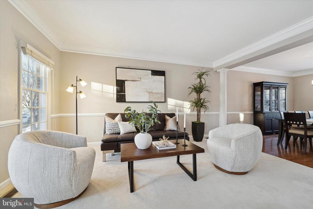 218 HAZELTINE CIRCLE