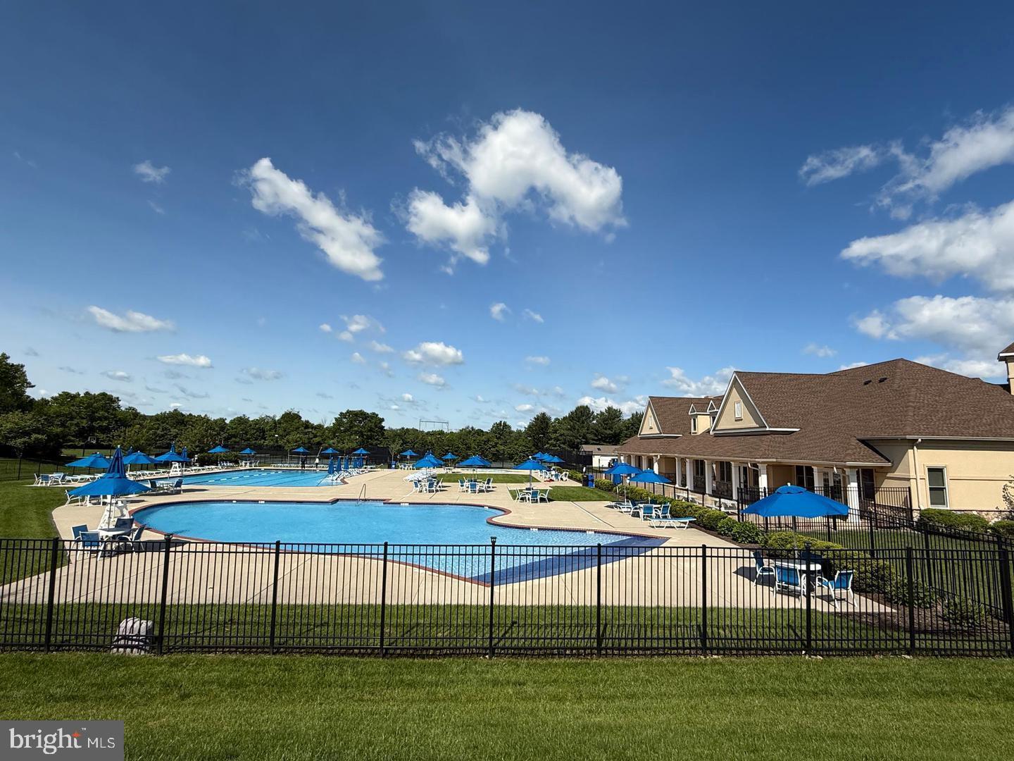 218 HAZELTINE CIRCLE