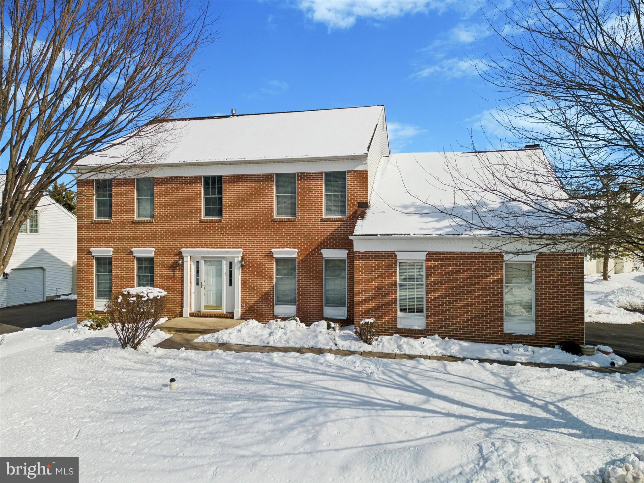 218 HAZELTINE CIRCLE