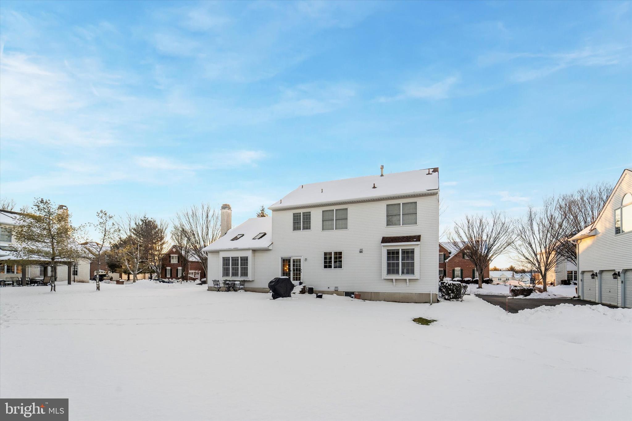 218 HAZELTINE CIRCLE