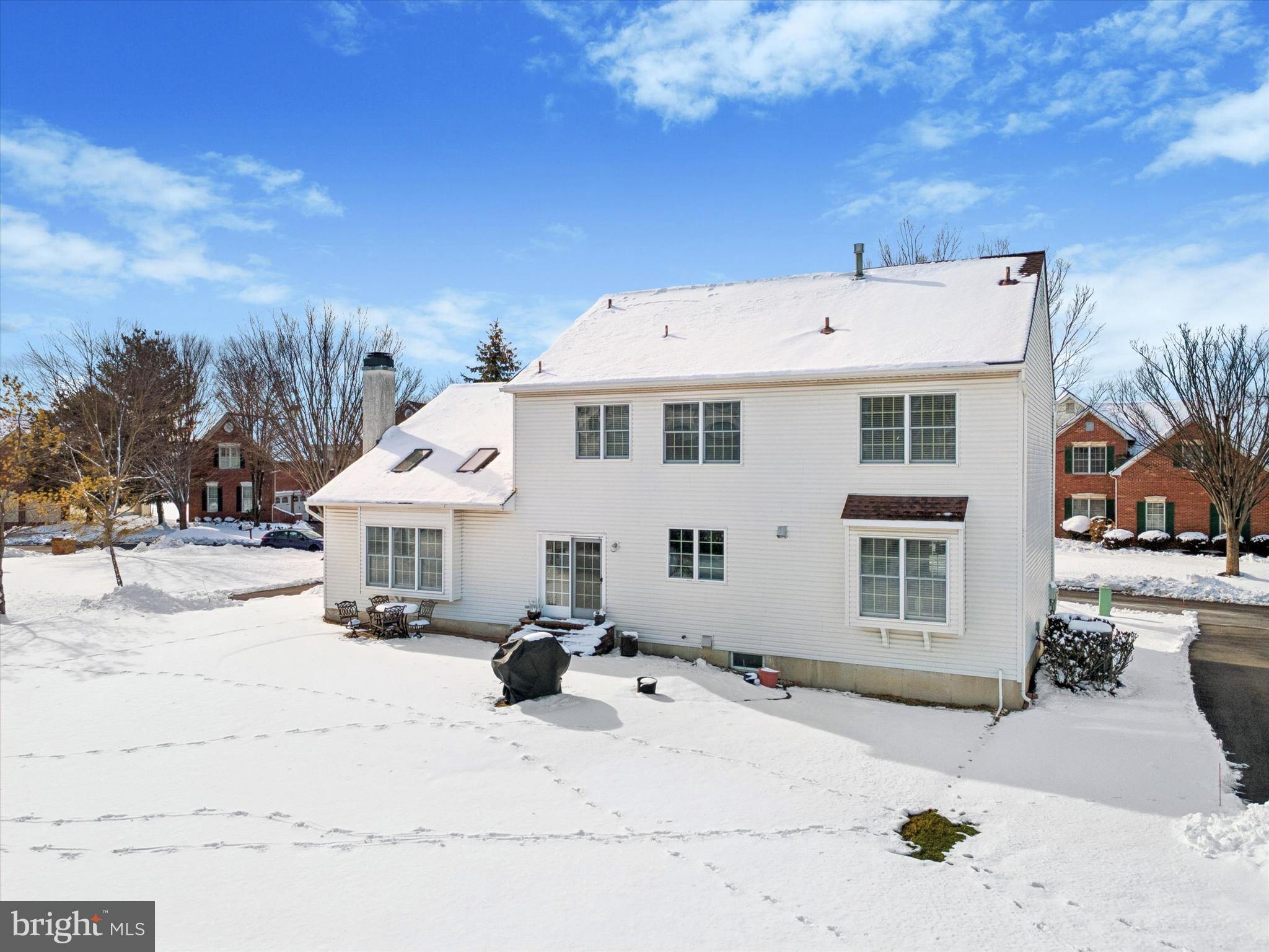 218 HAZELTINE CIRCLE