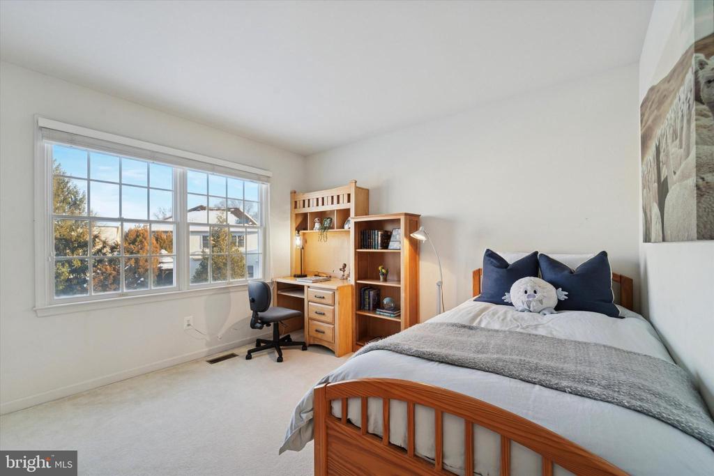 218 HAZELTINE CIRCLE