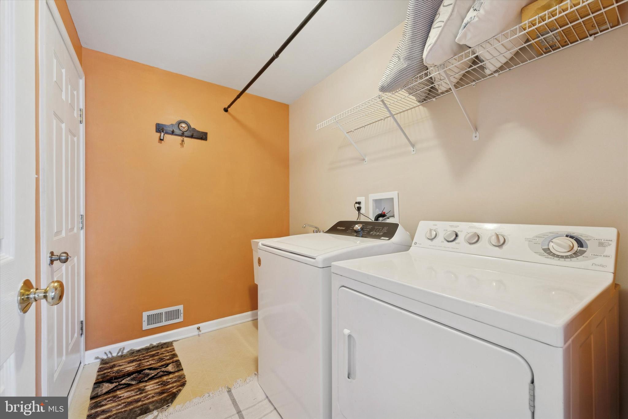 218 HAZELTINE CIRCLE