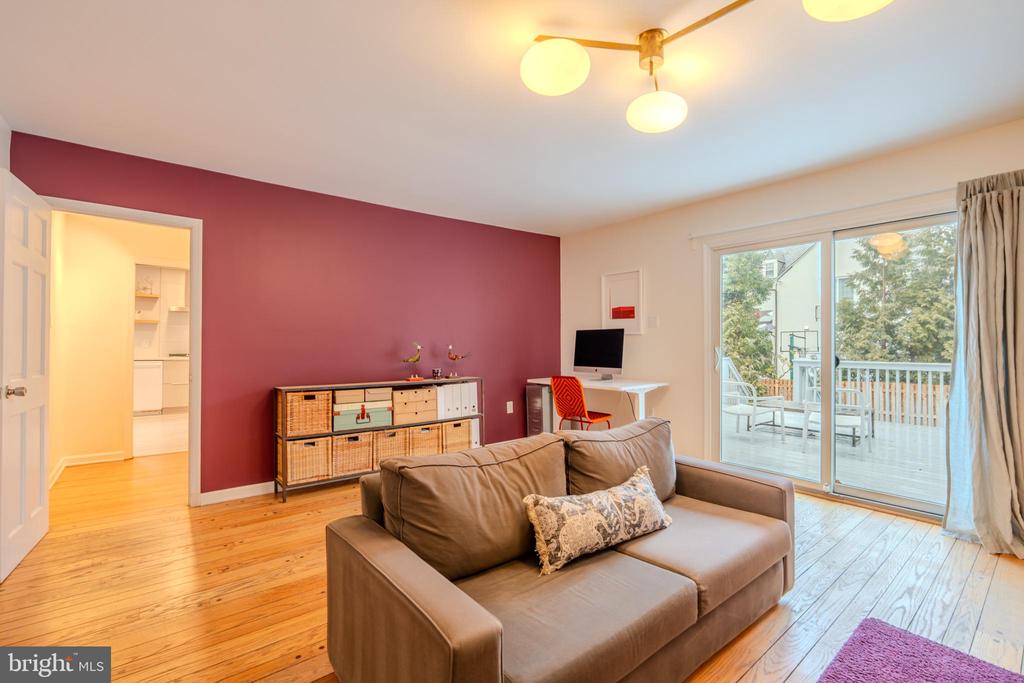504 SABINE CIRCLE